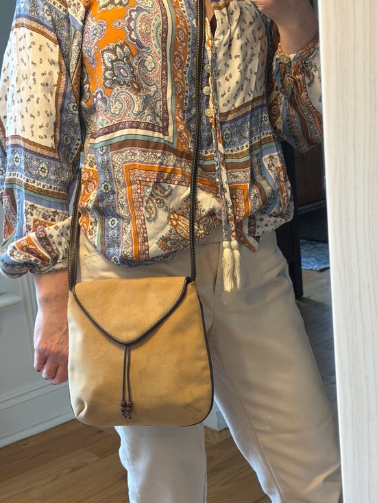 Liz Claiborne Handbags - Liz Claiborne Boho Minimalist Faux Suede Crossbody Bag Tan/Brown